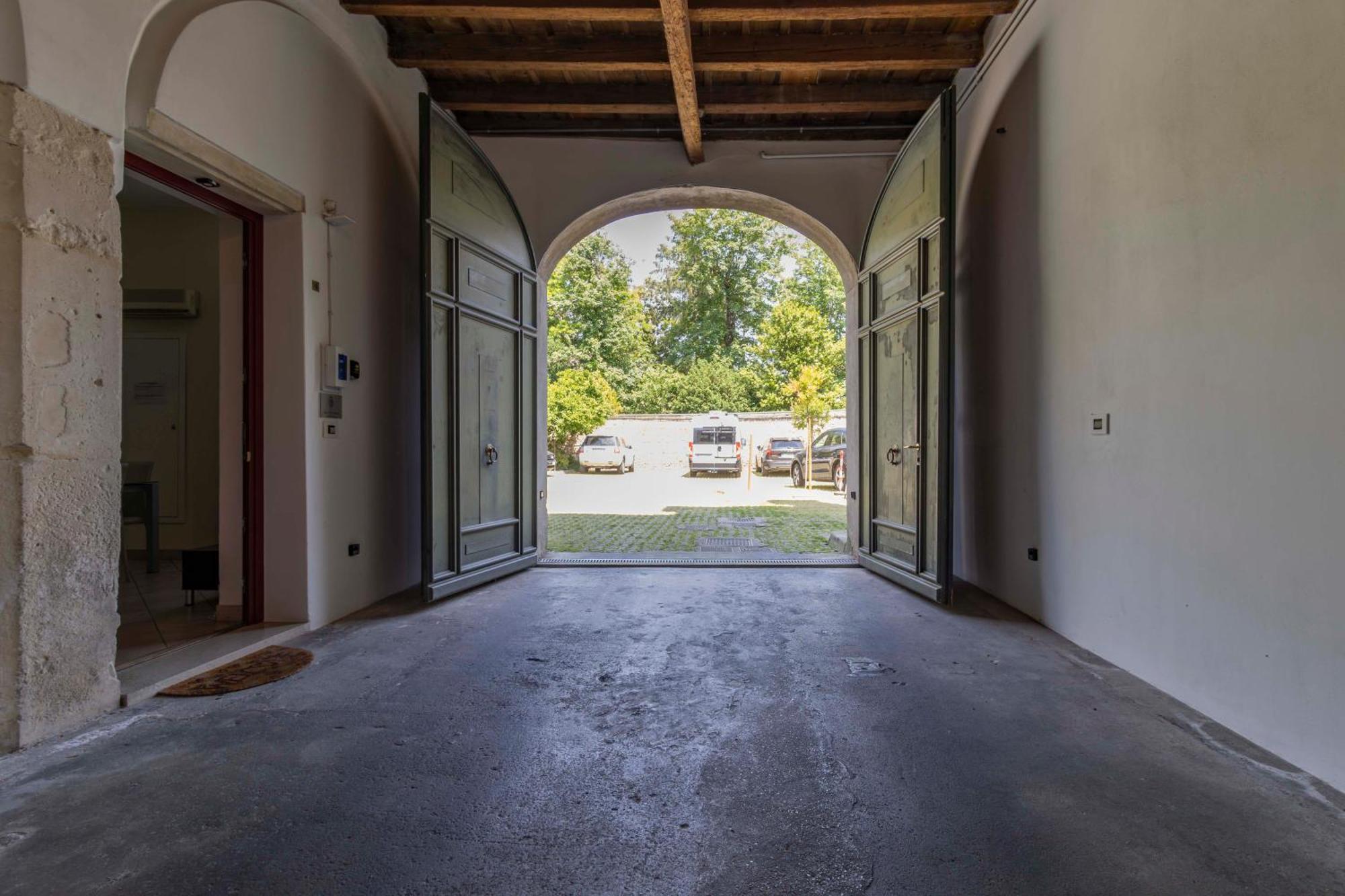 شقة Casa Charleston In Palazzo Nobiliare Al Duomo بادوفا المظهر الخارجي الصورة