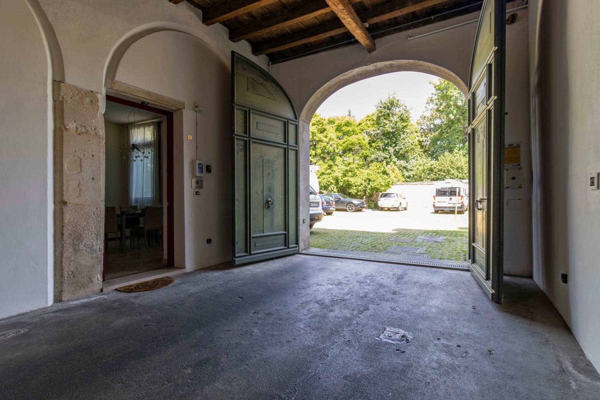 شقة Casa Charleston In Palazzo Nobiliare Al Duomo بادوفا المظهر الخارجي الصورة